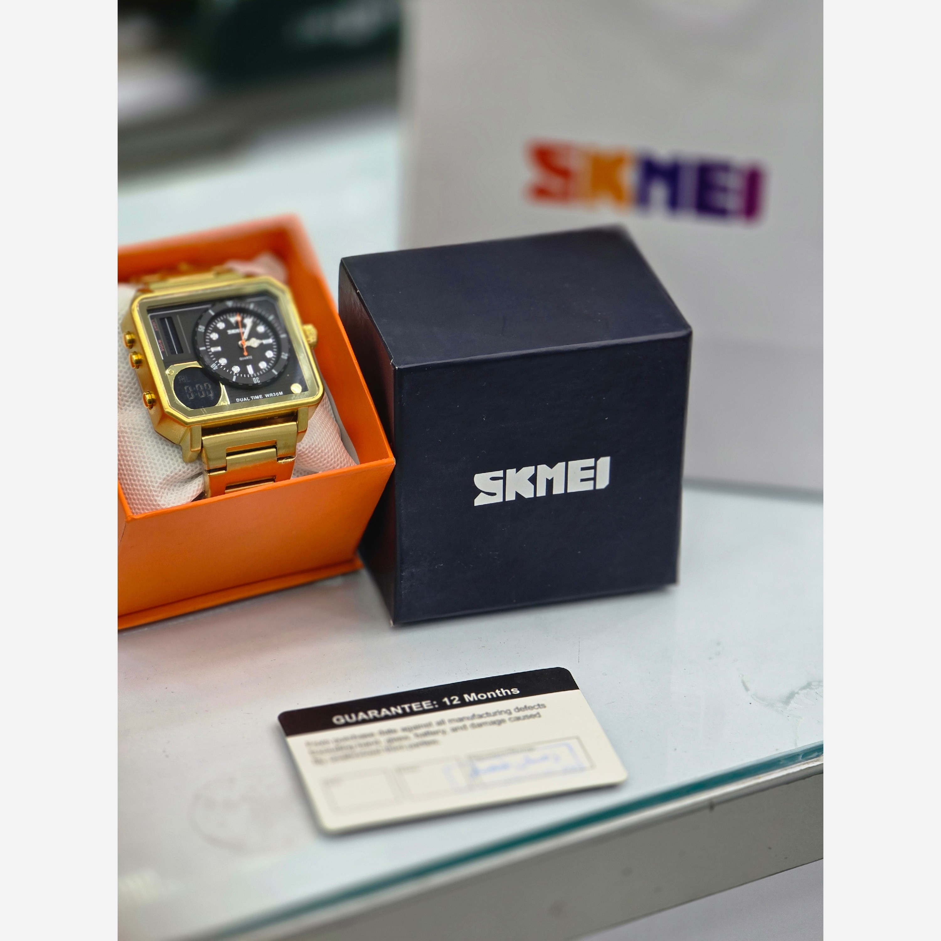 ساعت مچی اسکمی SKMEI مدل 2025 طلایی