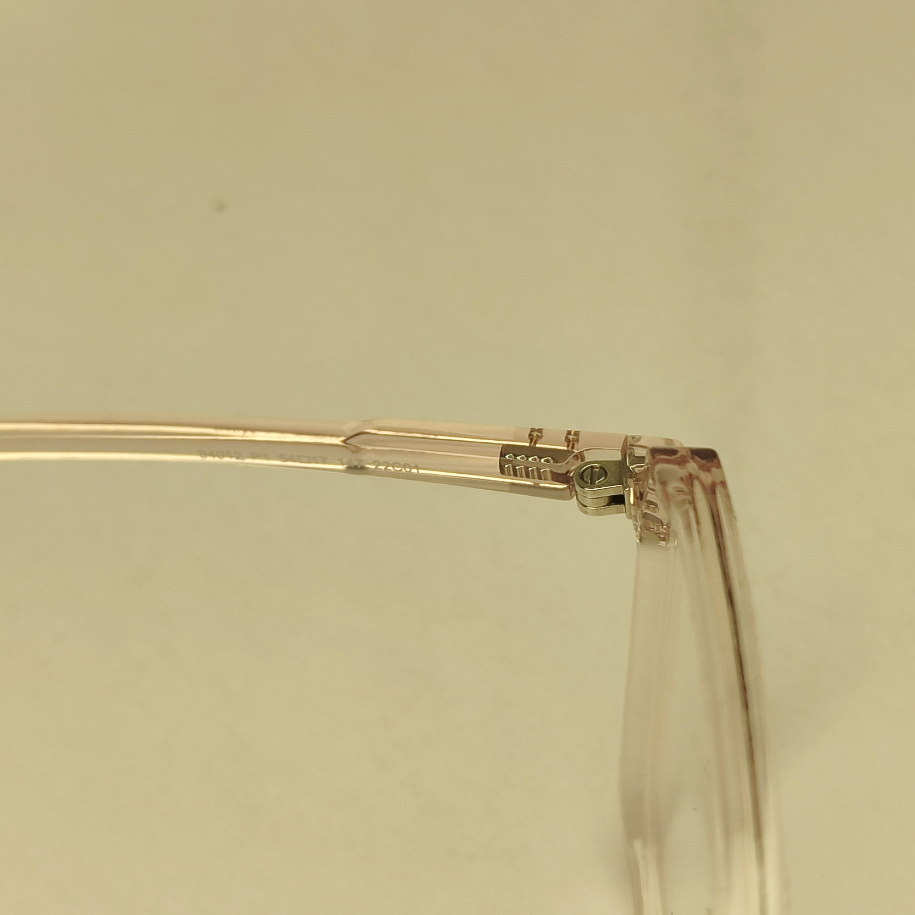 فریم عینک طبی کائوچویی شفاف صورتی چند ضلعی