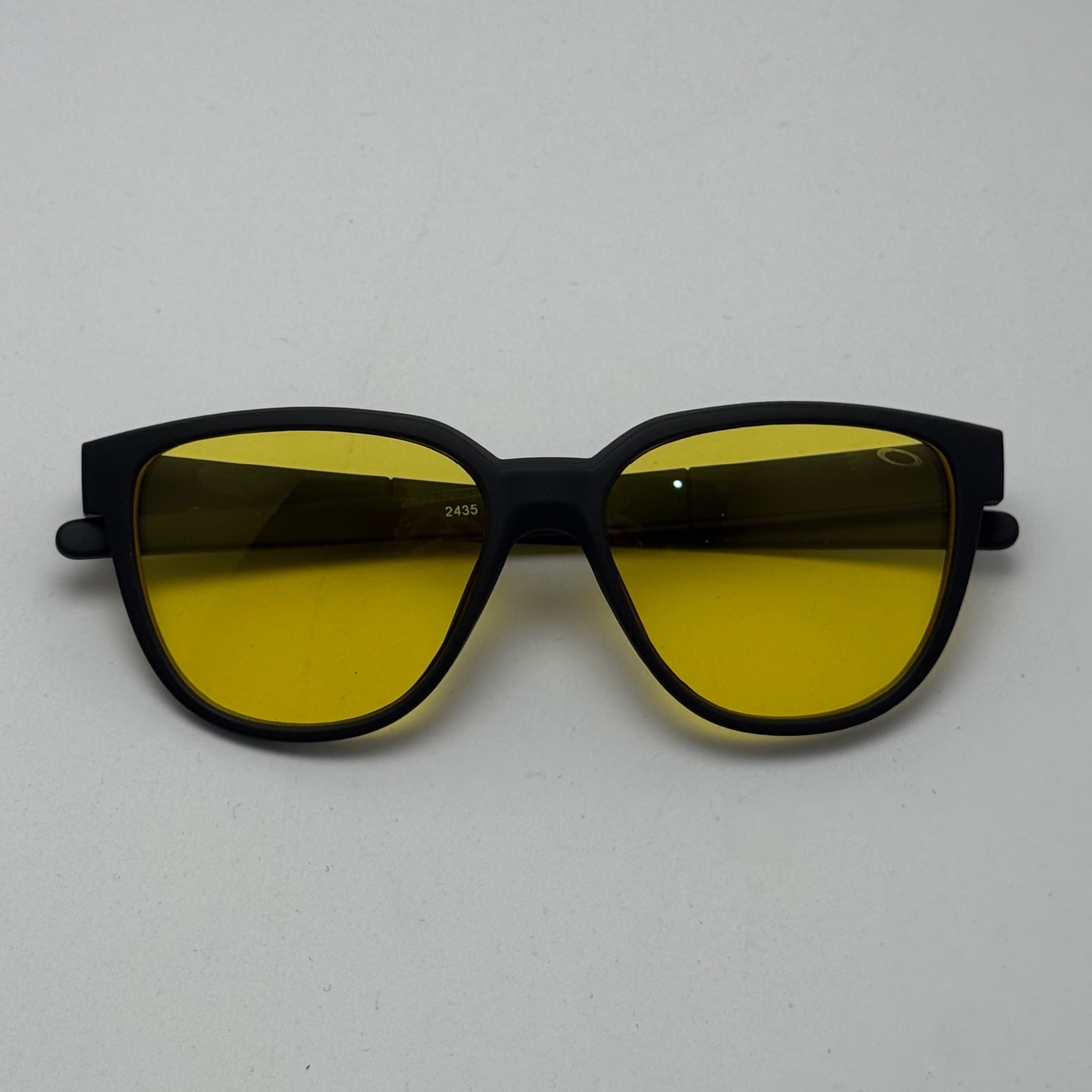 عینک آفتابی و شب اوکلی سبک OAKLEY زرد کد 2435