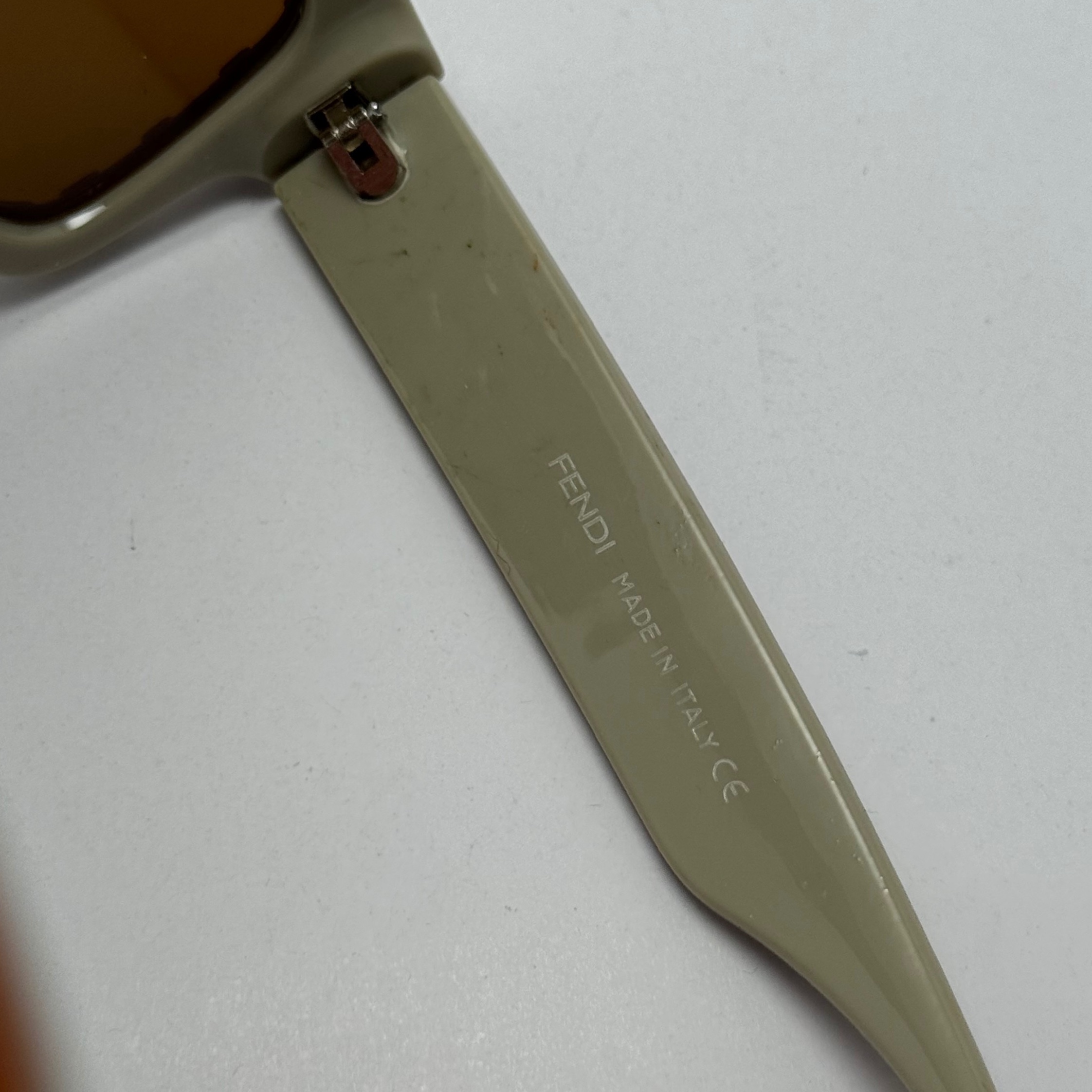 عینک آفتابی فندی FENDI نسکافه ای کد 23087 - کیفیت مستر - لیمیتد ادیشن