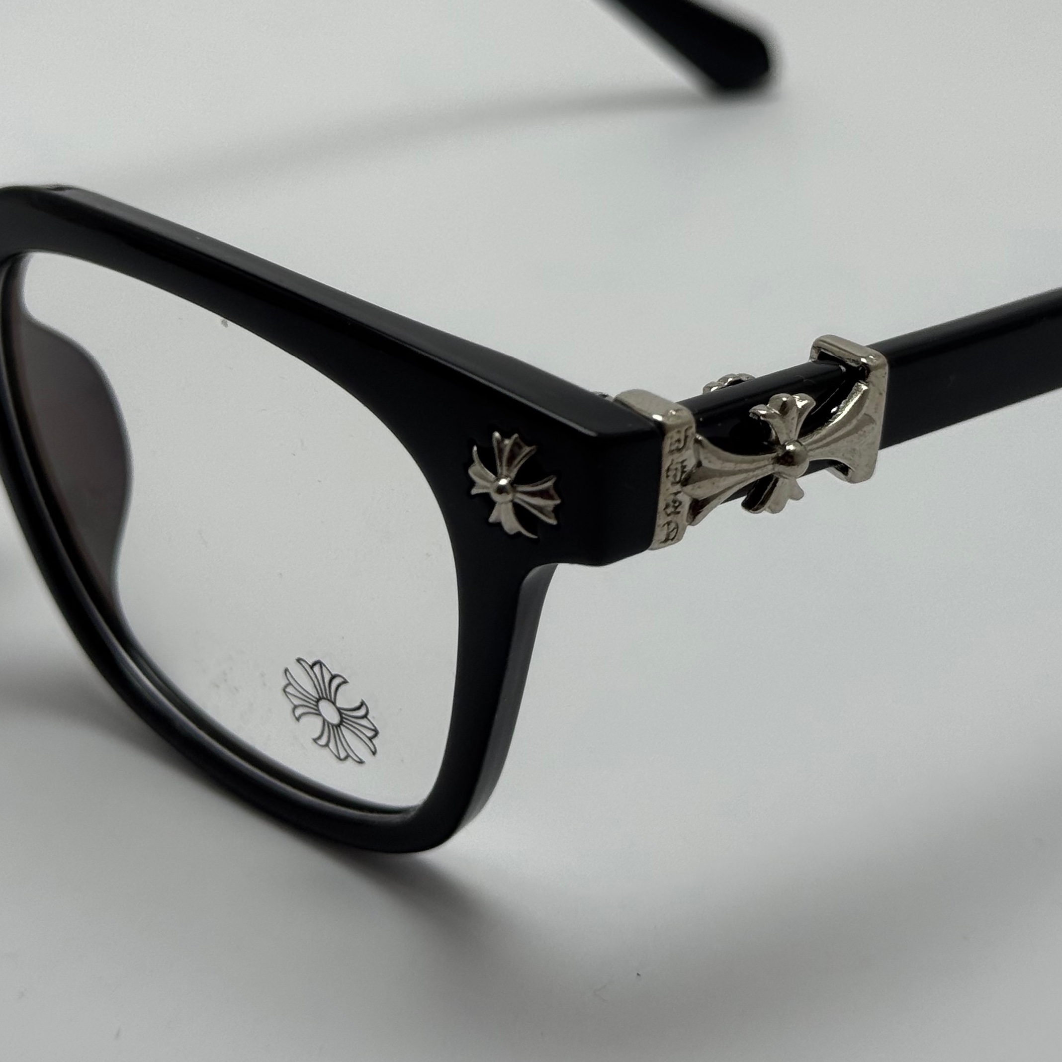 عینک بلوکات کروم هارتز مشکی نقره ای Chrome Hearts 2273 با پک کامل کروم هارتز - کیفیت مستر
