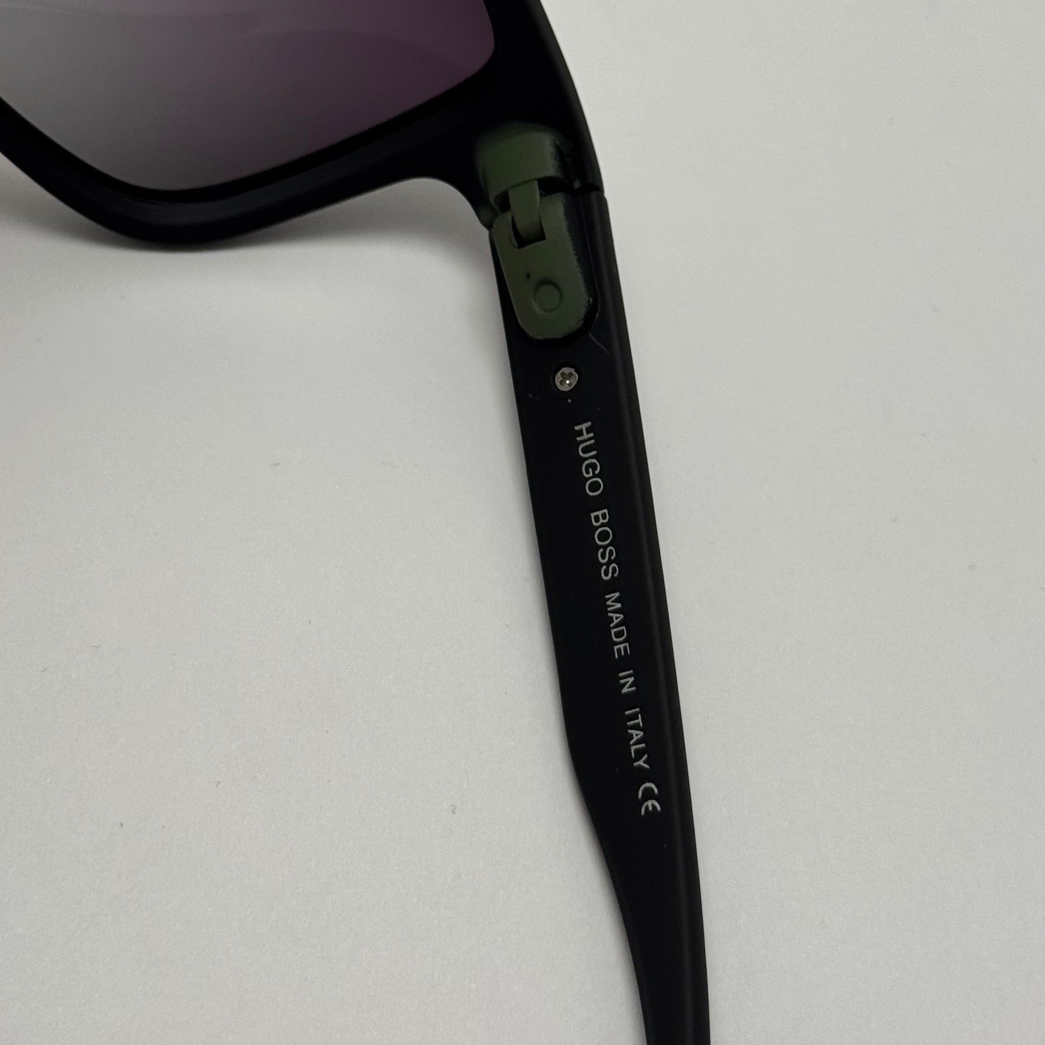 عینک آفتابی پلاریزه هوگو باس HUGO BOSS تمام مشکی کد 2205 - عینک رانندگی