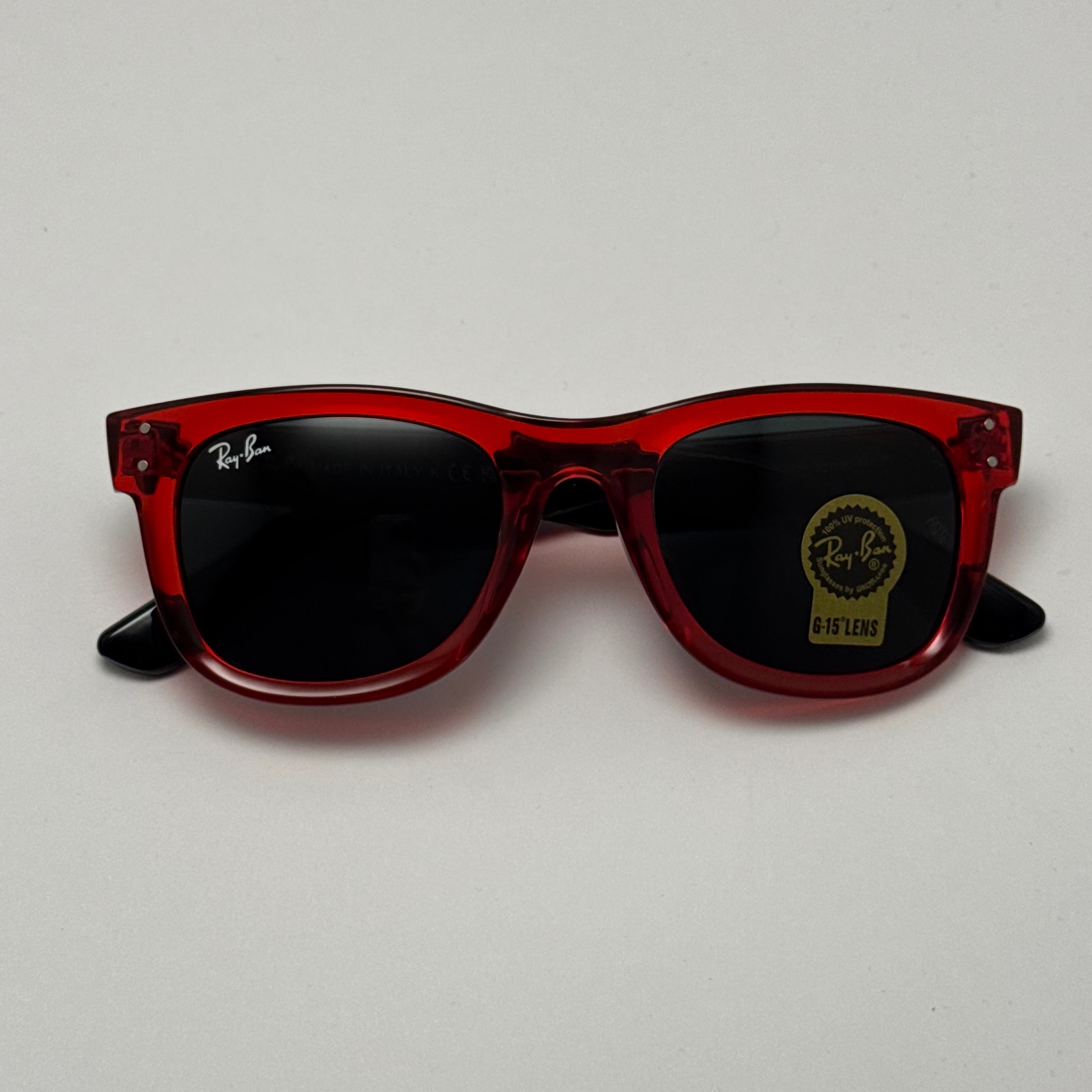 عینک آفتابی ریبن ویفرر شیشه سنگ مشکی قرمز به همراه پک کامل ریبن Rayban WAYFARER RB 0502S