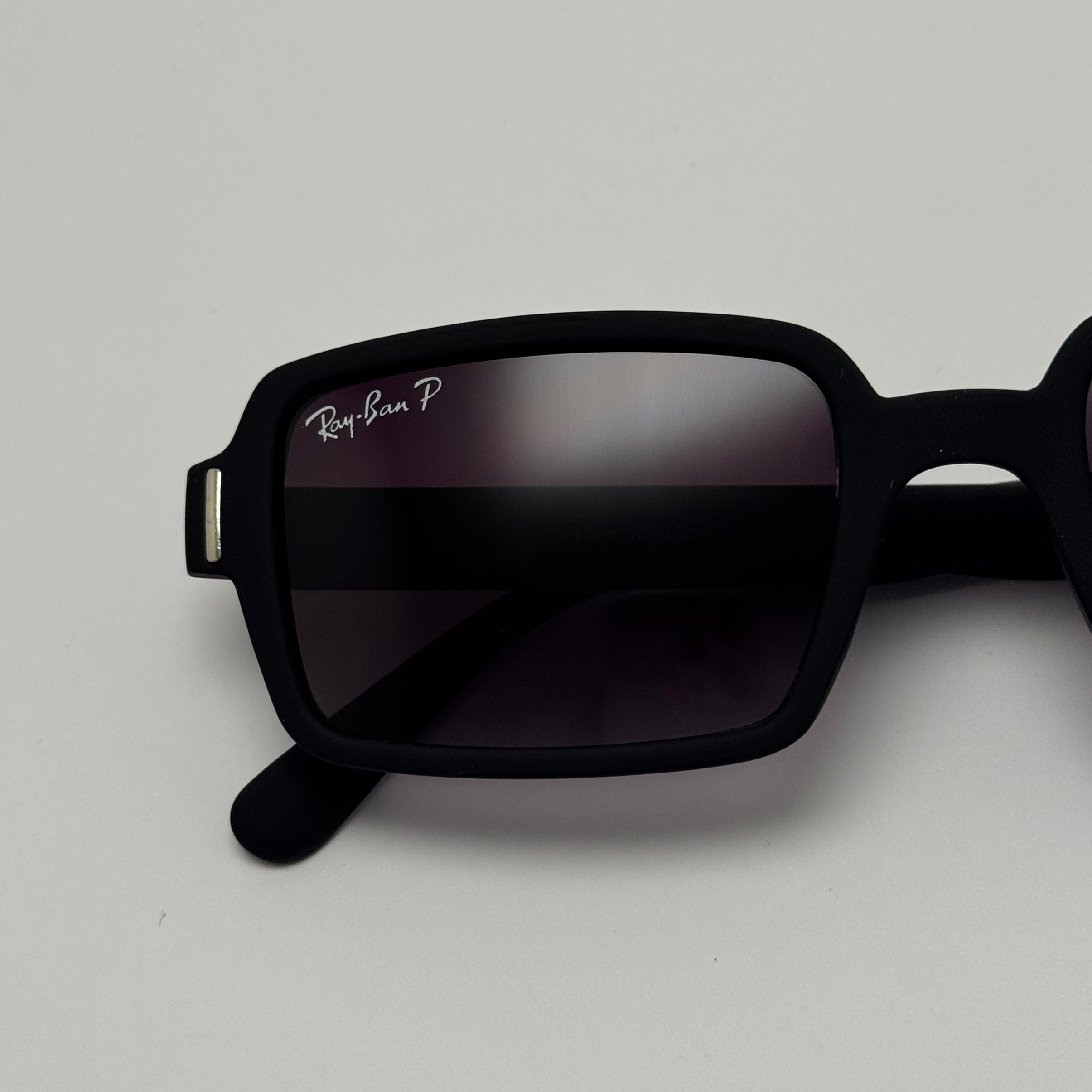 عینک آفتابی پلاریزه ریبن مستطیلی تمام مشکی کد rayban RB 2201