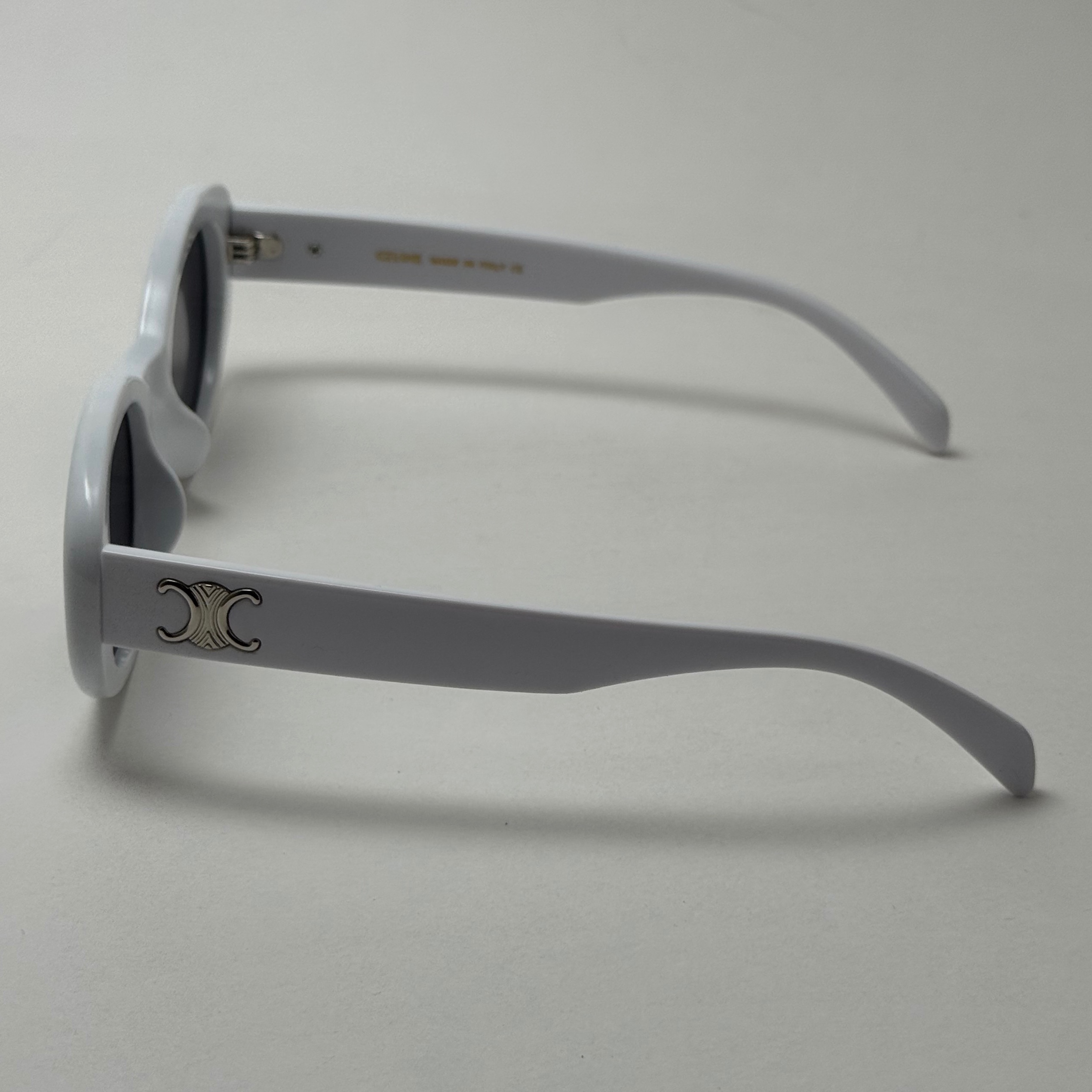 عینک آفتابی پلاریزه بیضی سلین CELINE سفید مستر کوالیتی به همراه پک کامل سلین
