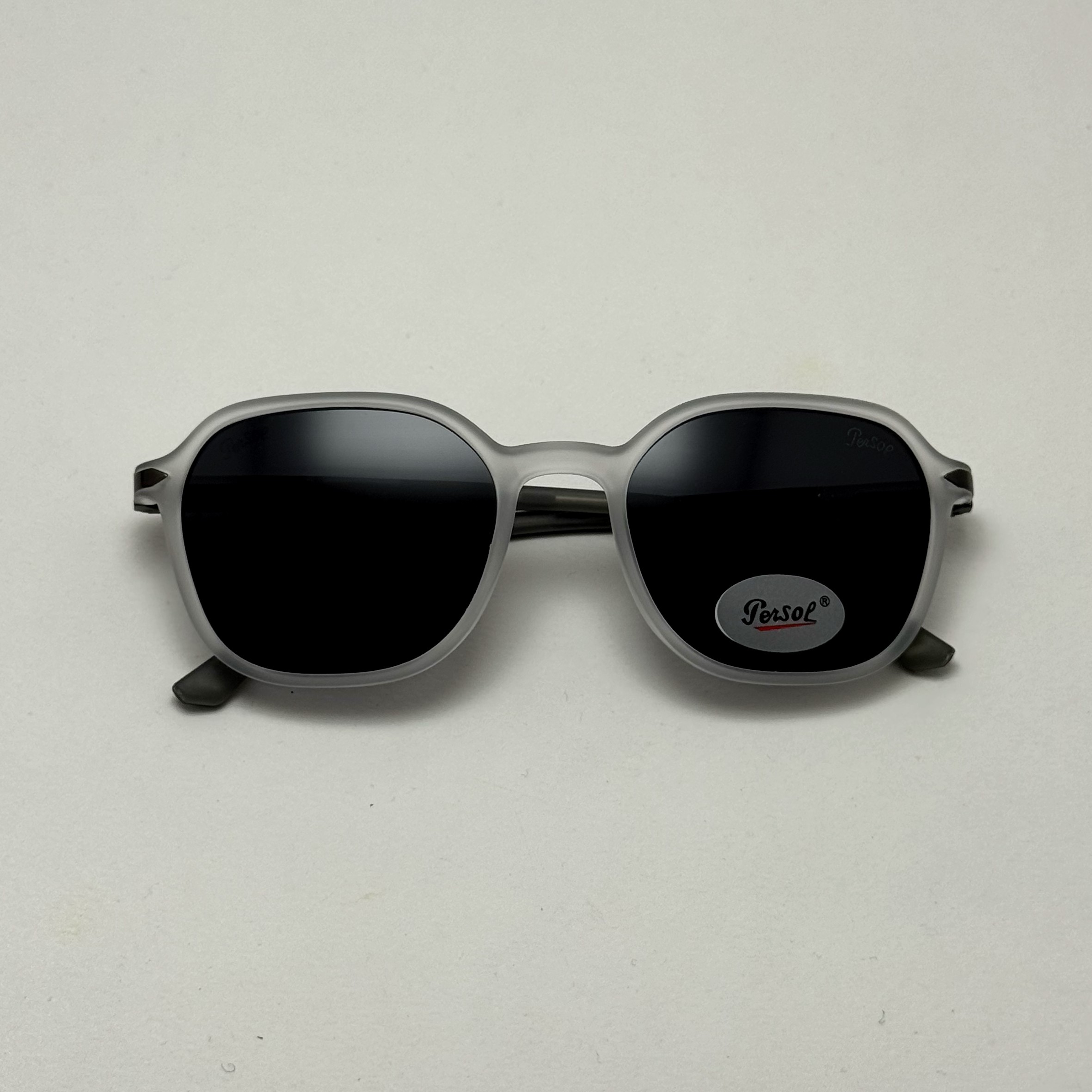 عینک آفتابی پلاریزه پرسول PERSOL کریستالی لولا فنری فوق سبک با کد رفرنس P 3221