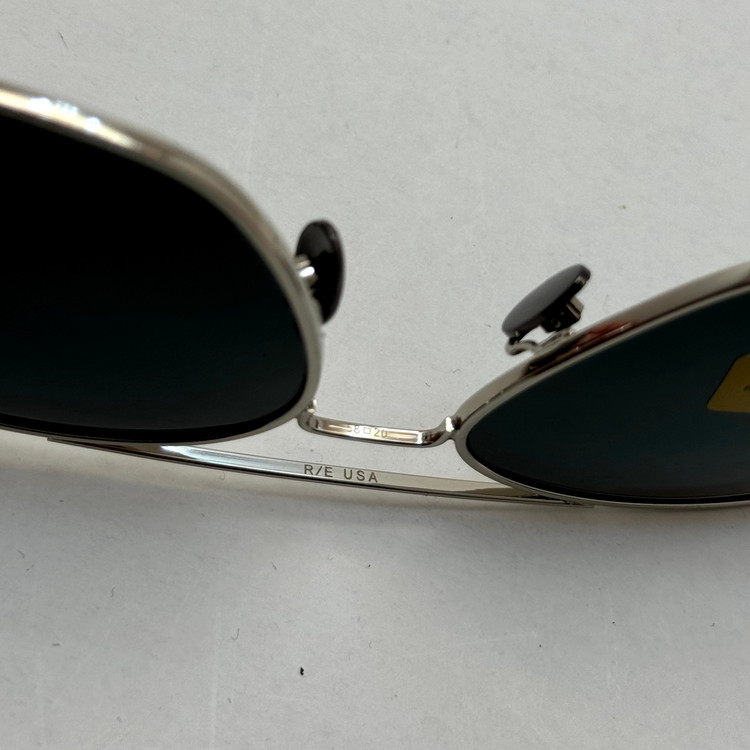 عینک آفتابی خلبانی رندولف شیشه سنگ آنتی رفلکس مشکی فریم نقره ای فول پک RANDOLPH AVIATOR RE 58 WHITE GOLD