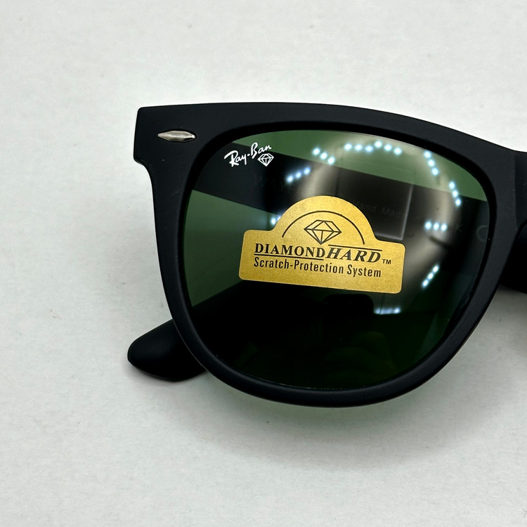 عینک آفتابی ریبن rayban ویفرر شیشه سنگ مشکی مات عدسی سبز سایز 54 به همراه پک کامل اورجینال RB 2140