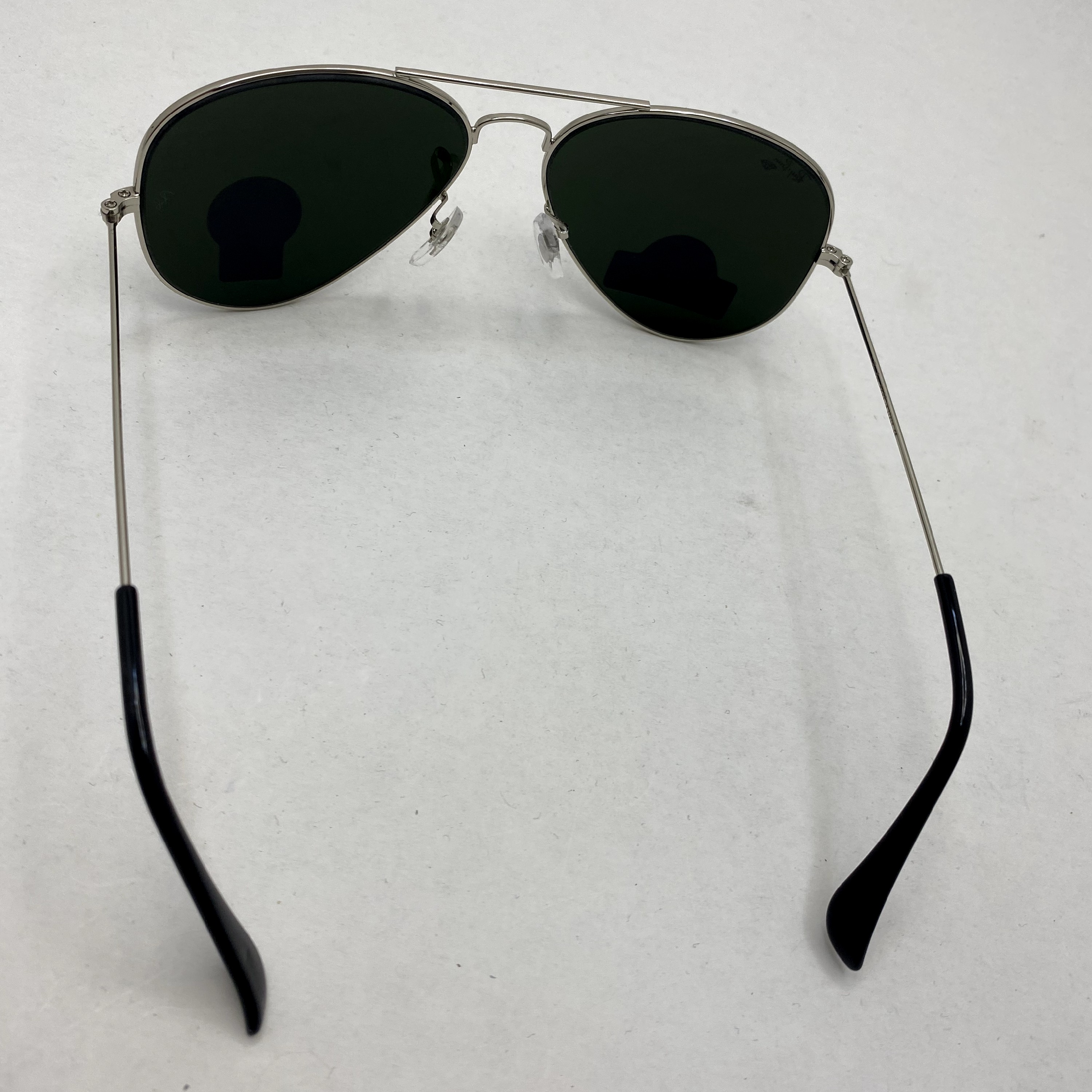 عینک آفتابی خلبانی AVIATOR ریبن rayban شیشه سنگ ایتالیایی آینه ای فریم نقره ای سایز 3025 فول پک