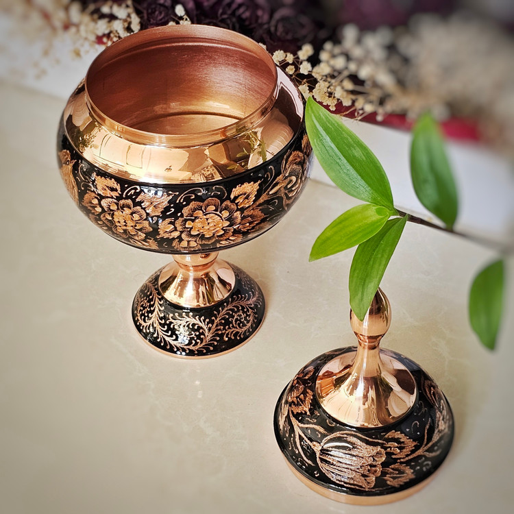 شکلات خوری مسی مدل الماس تراش ارتفاع29/5 به همراه جعبه فانتزی