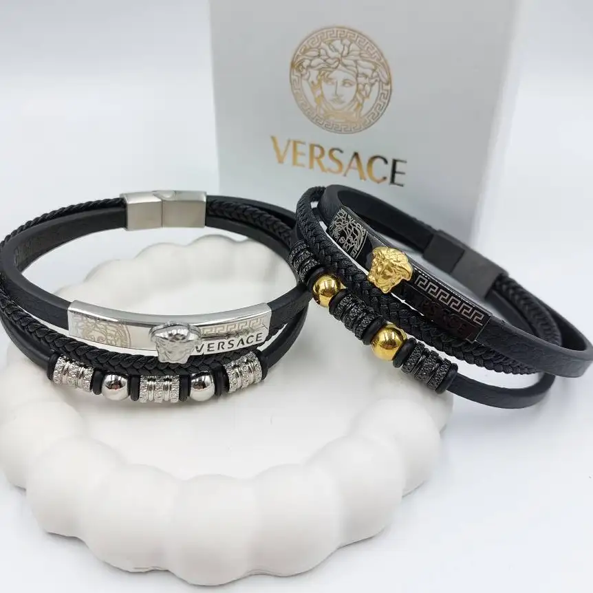 دستبند مردانه و پسرانه چرم پلاک استیل طرح ورساچ VERSACE سه لاین رنگ ثابت کد amp (پس کرایه)