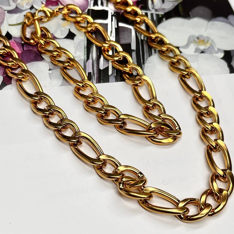 ست گردنبند و دستبند مردانه مدل کارتیر Cartier جنس استیل عیار 316 رنگ کاملا ثابت کد ztk (پس کرایه)