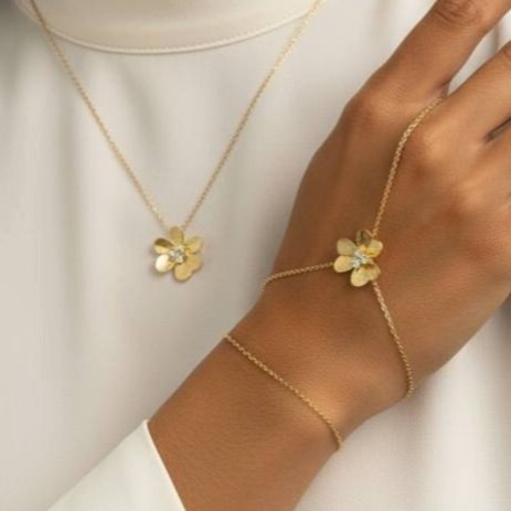 گردنبند و تمیمه زنانه طرح گلبرگ نگین دار فری سایز Freesize رنگ کاملا ثابت کد tj (پس کرایه)