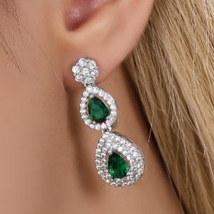 گوشواره جواهری نگین کاری طرح آویز نگینی تنوع طرح رنگ کاملا ثابت کد mp (پس کرایه)