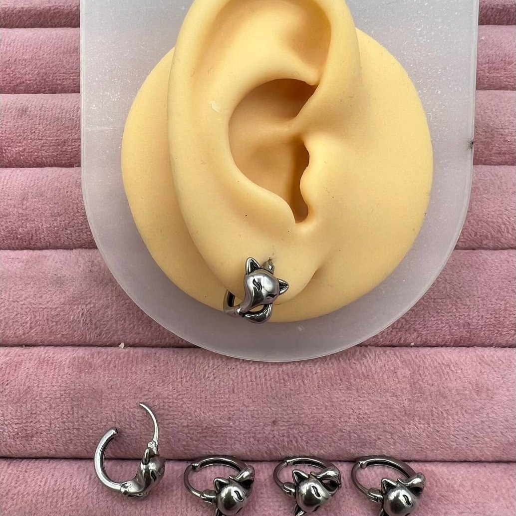 گوشواره استیل زنانه طرح حلقه ای اسپرت تنوع طرح رنگ ثابت و ضد حساسیت کد sf (پس کرایه)