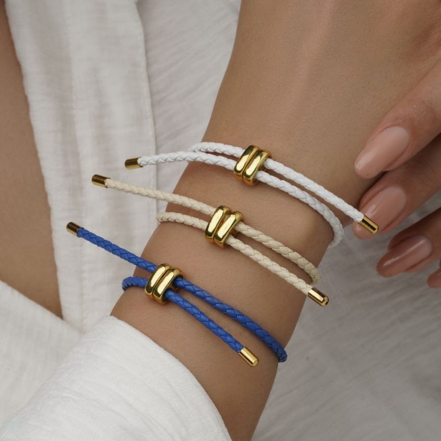 دستبند چرم با قفل استیل مدل آسانسوری در تنوع طرح رنگ کاملا ثابت کد bn (پس کرایه)