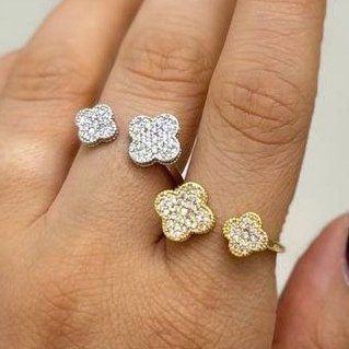 انگشتر طرح جواهری زنانه طرح دو گل ونکلیف Vancleef نگین رنگ ثابت کد gy (پس کرایه)