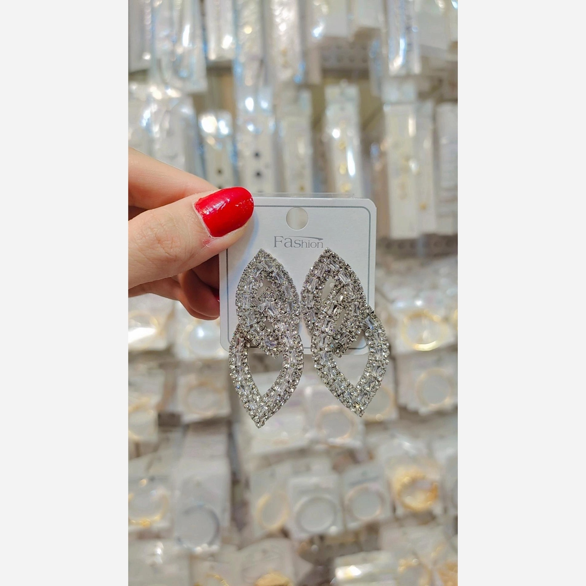 گوشواره زنانه رنگ ثابت باکیفیت متنوع جدید مناسب کادو