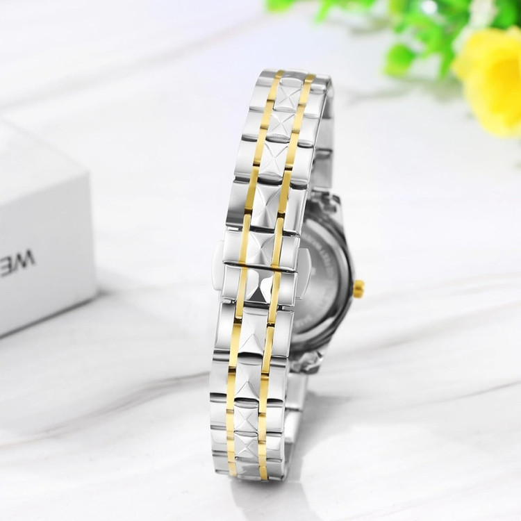 ساعت مچی عقربهای کوارتز مردانه مدل لوکس کلاسیک دی دیت بند طرح تراش الماسی قفل مخفی کد O005