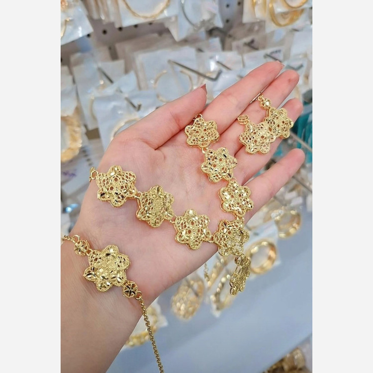 سرویس طلا روس زنانه مشابه طلا