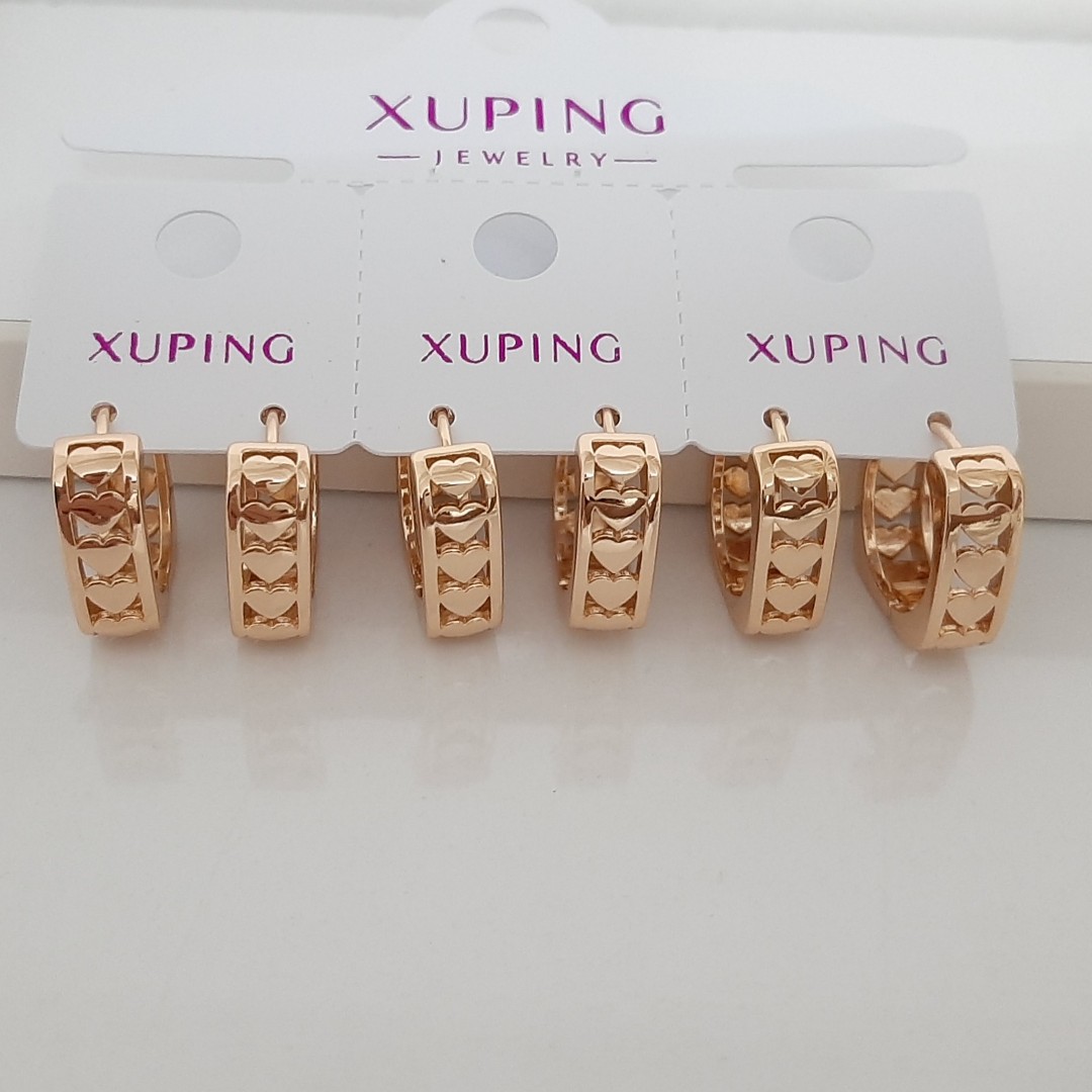 گوشواره ژوپینگ کاملا رنگ ثابت با آبکاری طلا و مناسب استفاده مدام ورق بزنید لطفا