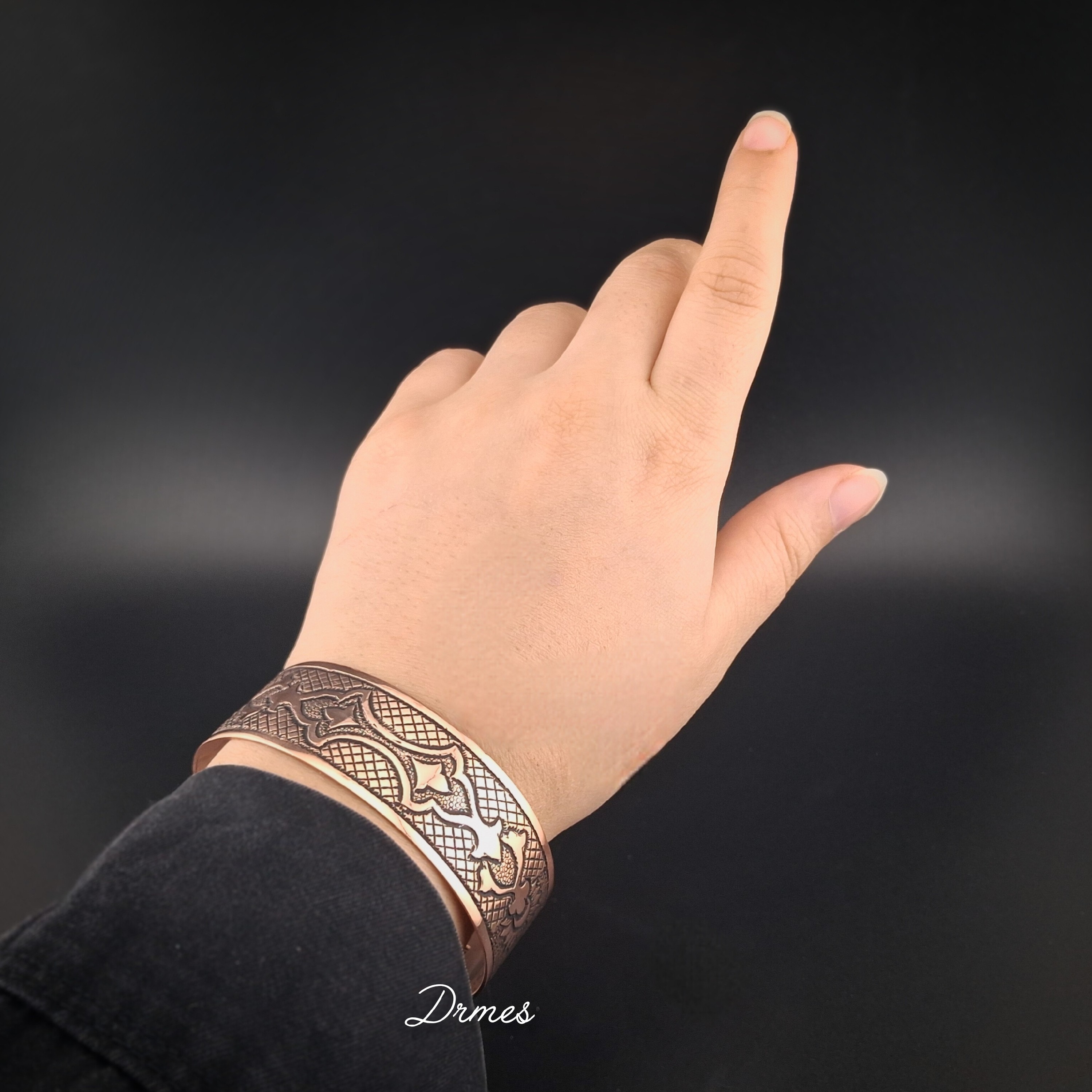 دستبند مسی مردانه و زنانه طرح امپراطور