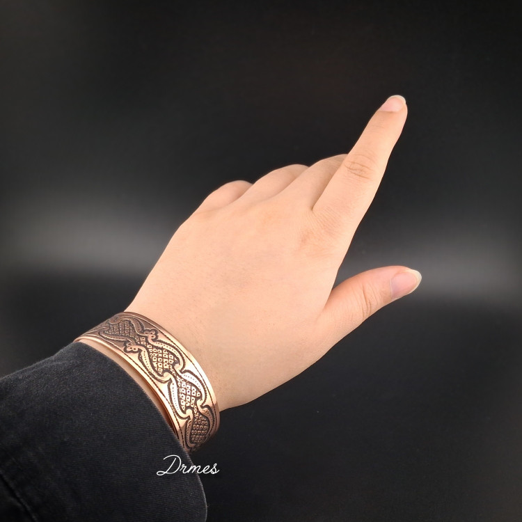 دستبند مسی مردانه و زنانه طرح مهرآرا