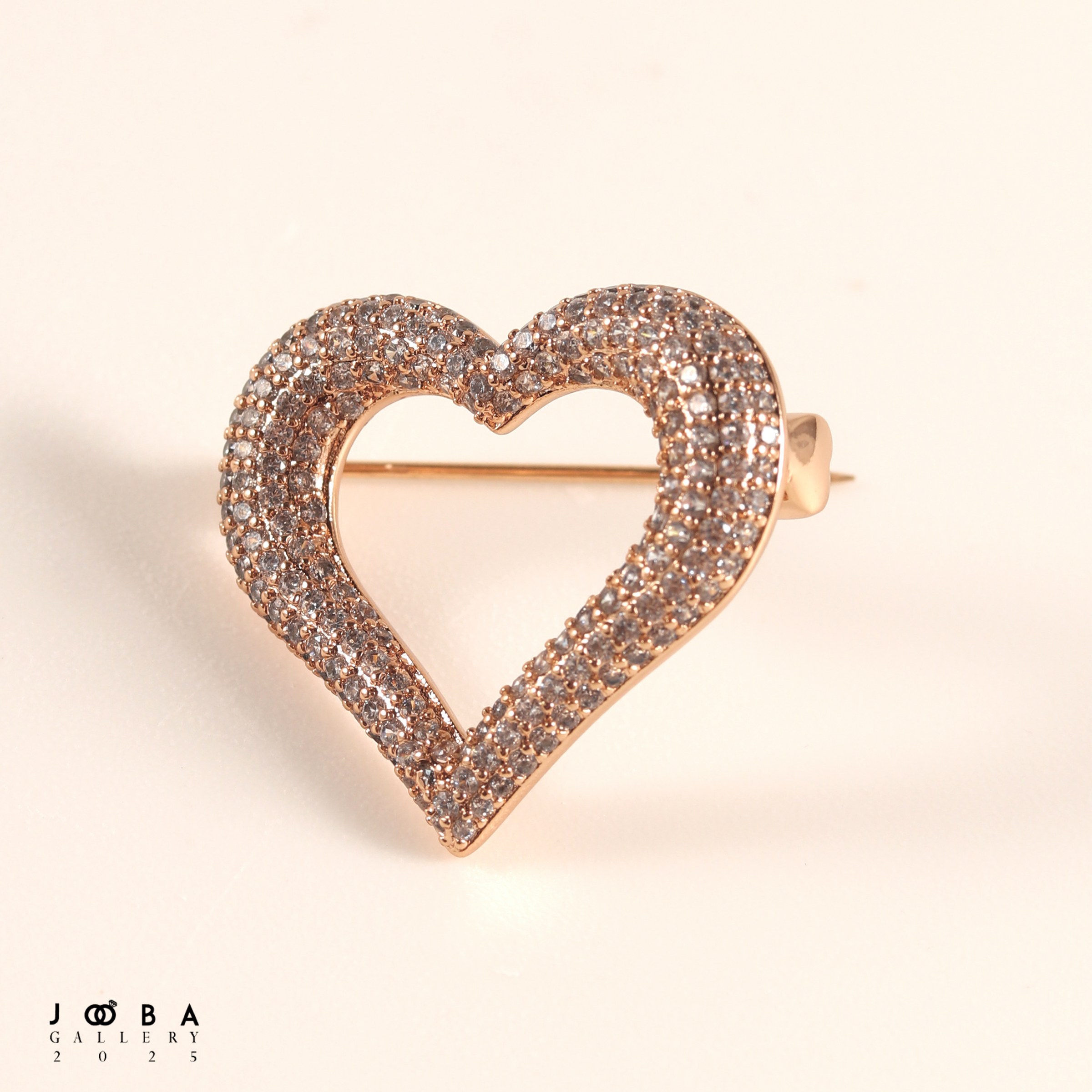 گل سینه قلبی طلایی و نقره ای برند ژوپینگ کد 1091391972