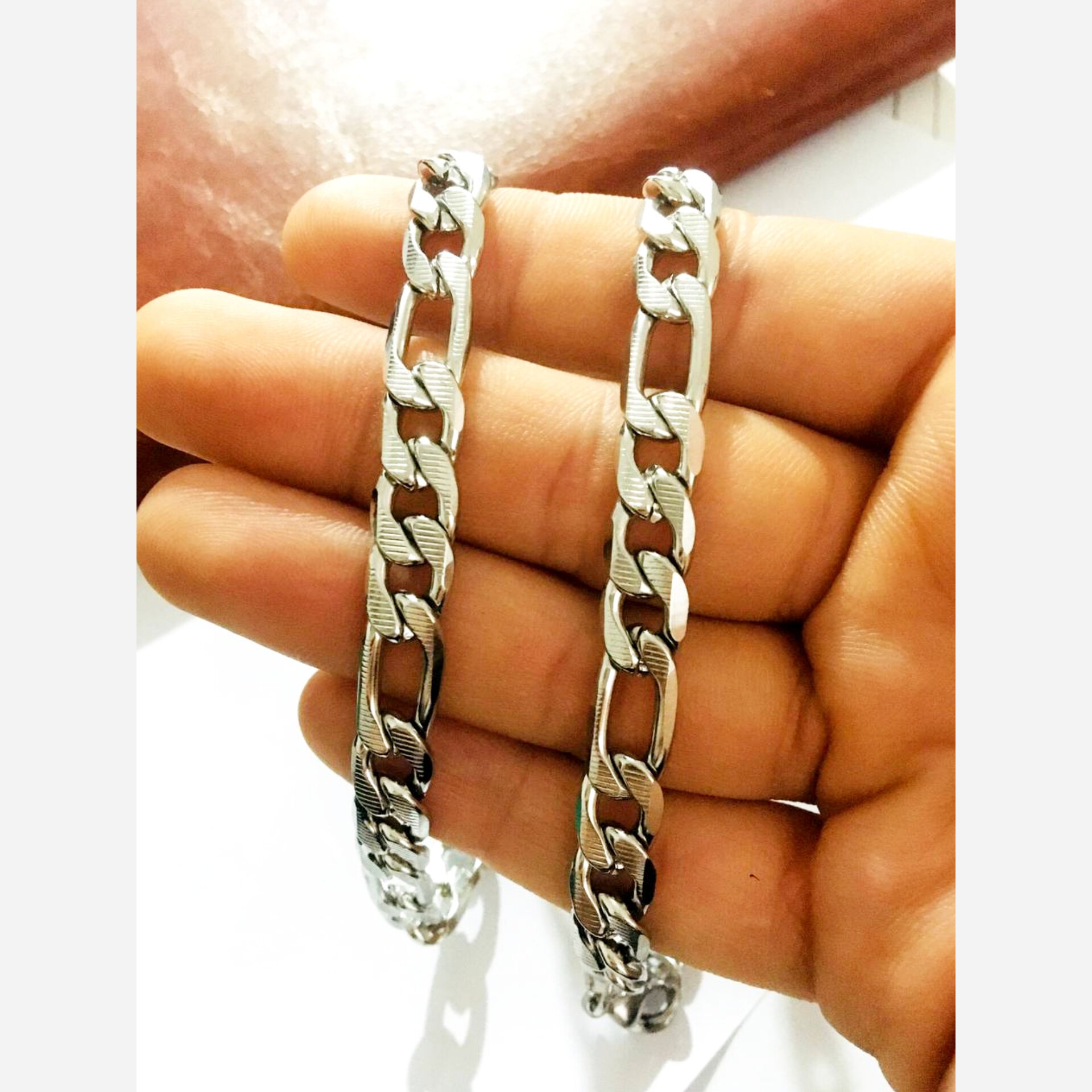 زنجیر اسنیل مردانه زنجیر استیل بافت فیگارو زنجیر فیگارو مردانه