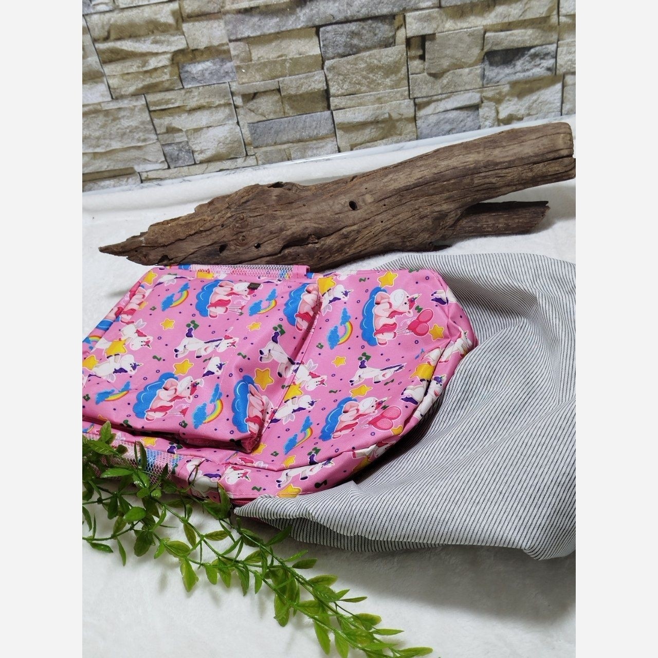 کوله مدرسه طرح دار