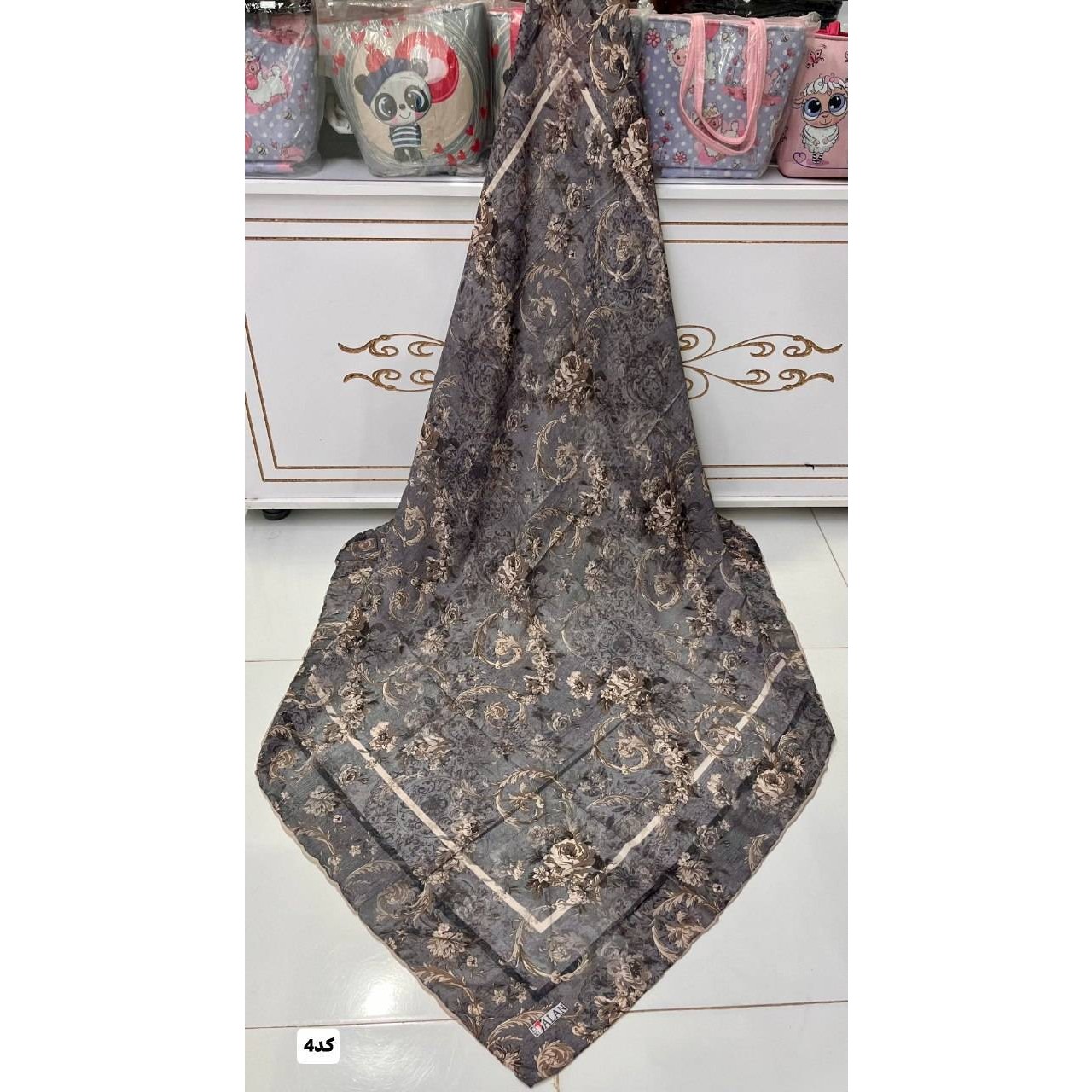 روسری پروانه