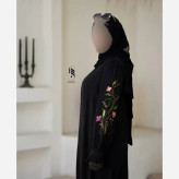 عبا زنانه مدل فرشته جنس الیزه گلدوزی شده رنگ مشکی