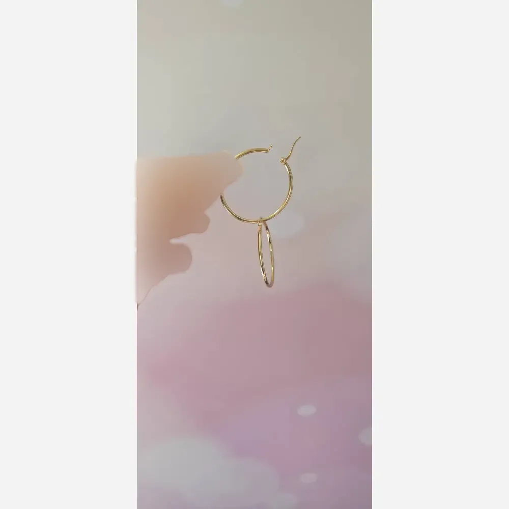 گوشواره حلقه ای زنانه طرح طلا جنس استیل رنگ ثابت قطر 4 سانت