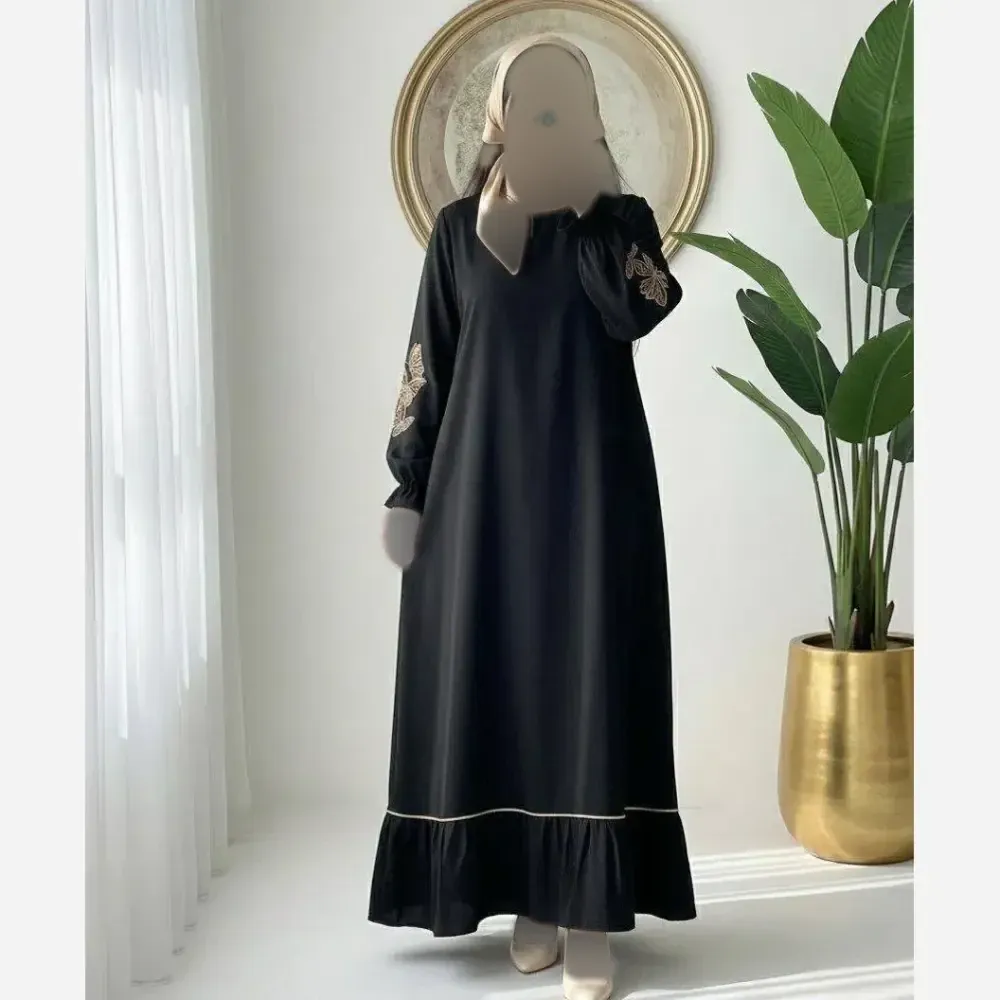 عبا زنانه مدل ترند چیندار پارچه الیزه رنگ مشکی