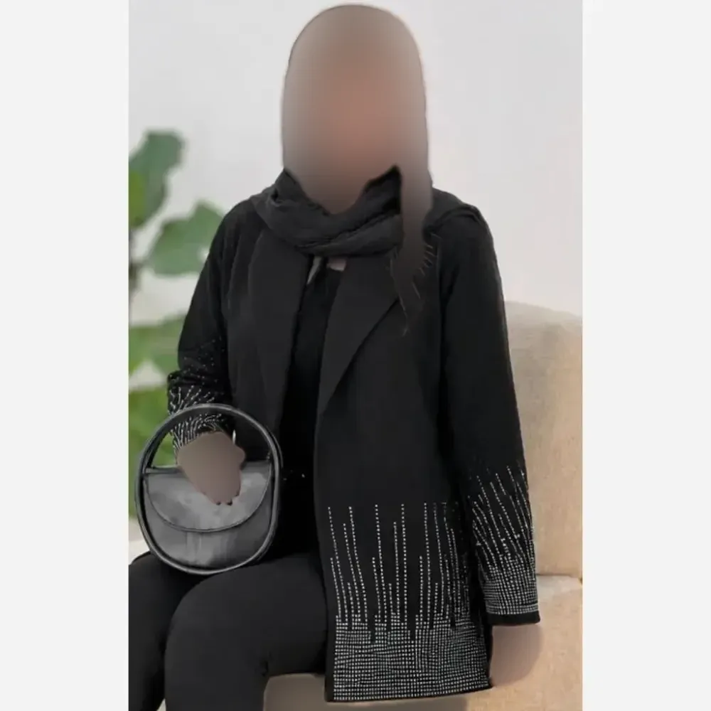 کت زنانه نگین آبشاری جنس مازراتی رنگ مشکی فری سایز