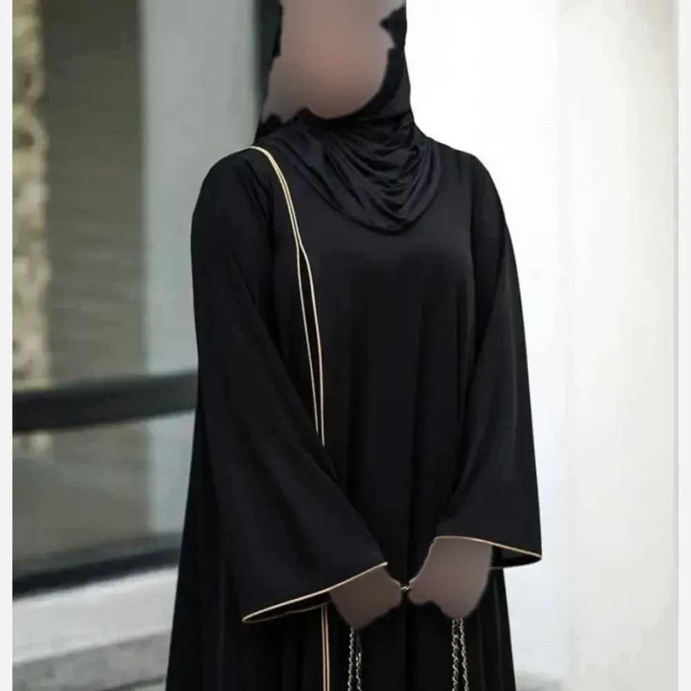 عبای زنانه مدل لی لی جنس الیزه رنگ مشکی