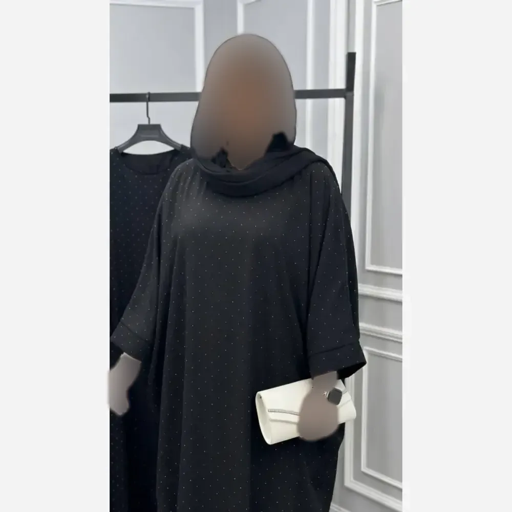 عبای زنانه مجلسی مدل نگیندار جنس الیزه رنگ مشکی فری سایز (2)