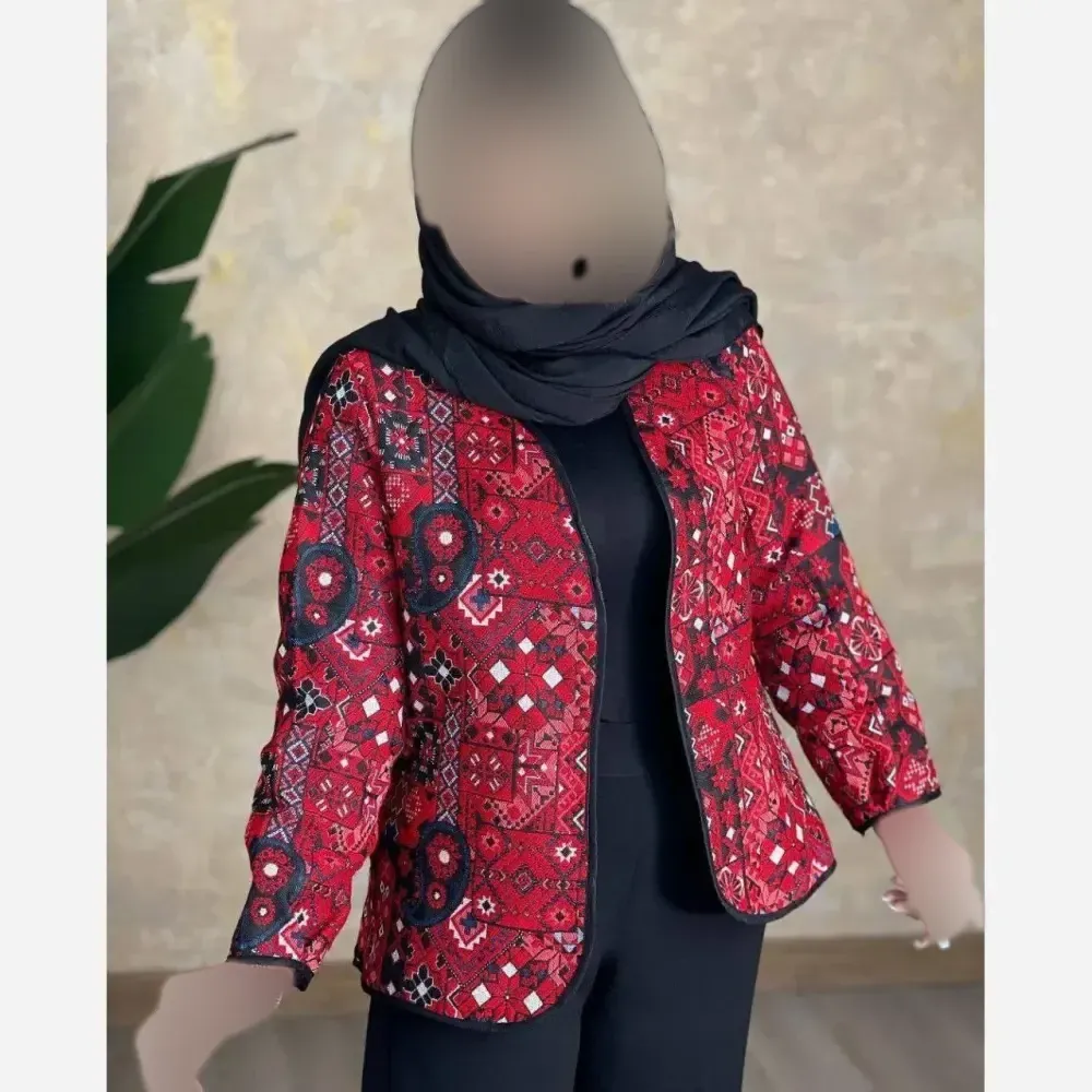کت زنانه سیندخت جنس تافته فری سایز 38 تا 46 در رنگهای قرمز و سبز