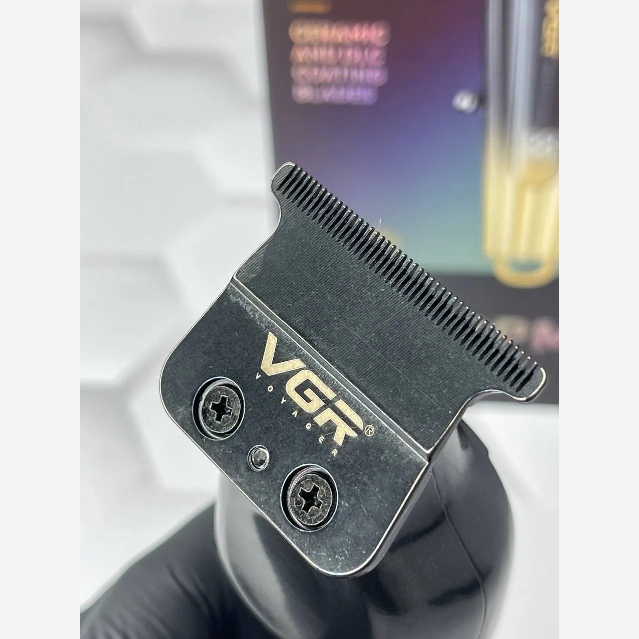 ماشین اصلاح خط زن وی جی آر مدل VGR V-935
