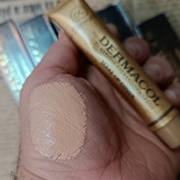 کرم پودر درماکول اصلی هلوگرام دار dermacol گیاهی
