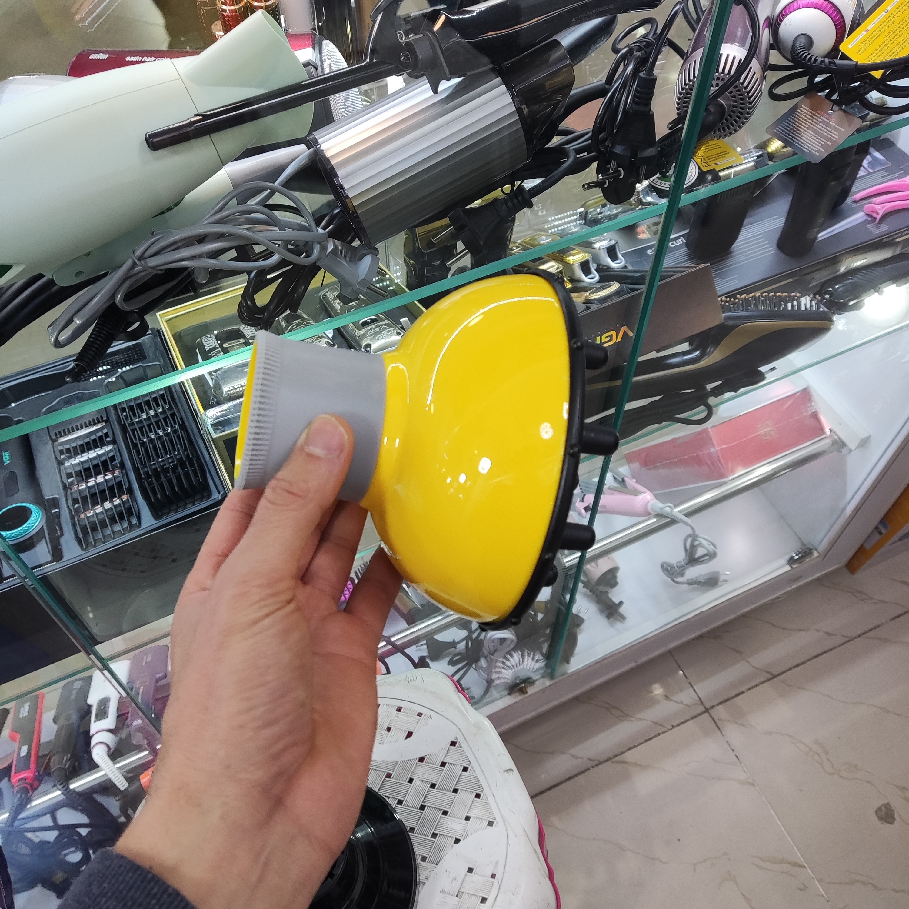 دیسپانسر دیفیوزر سشوار