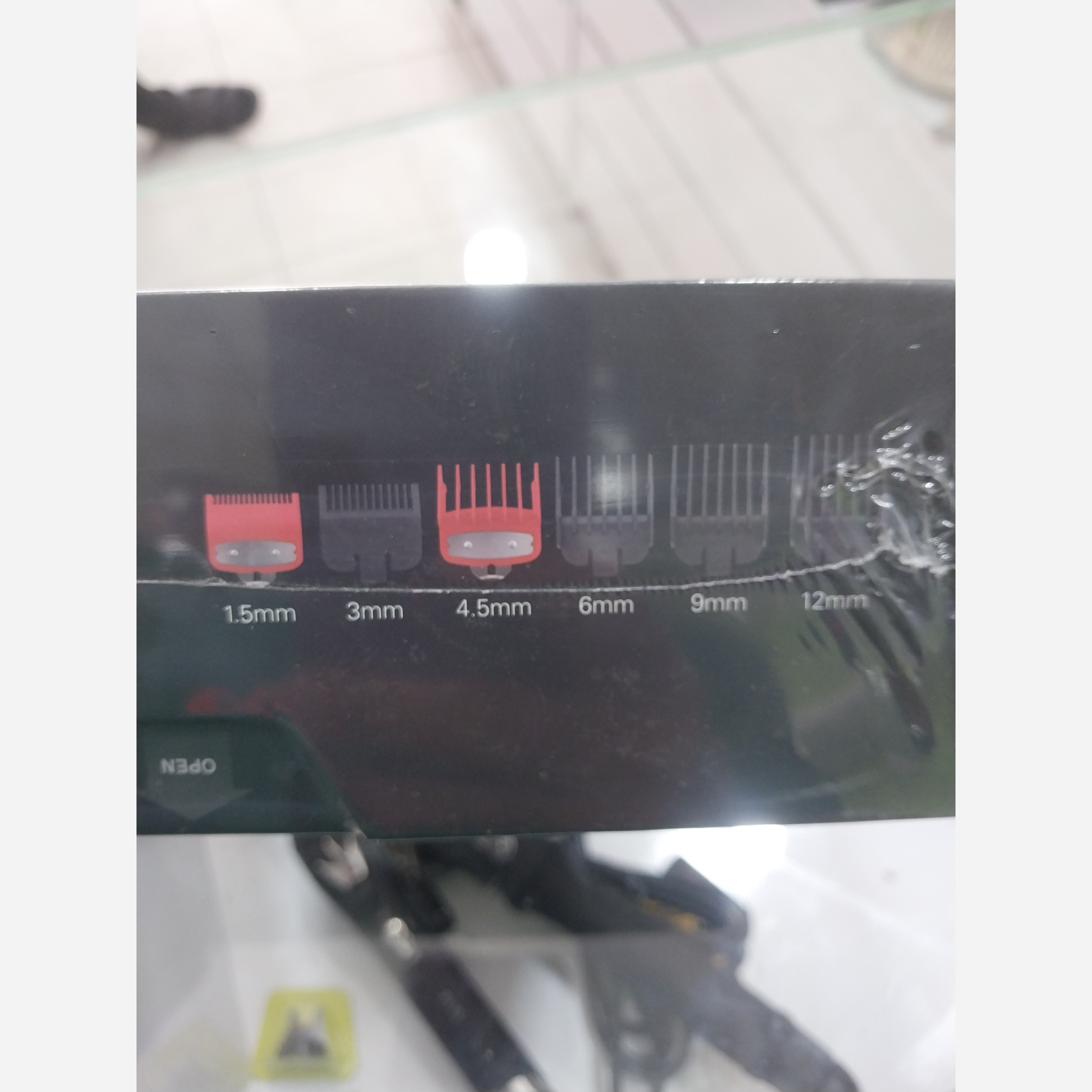 ماشین اصلاح موی سر شارژی مک استالیر اورجینال مدل 5806و حجم زن وسایه فیت تاپ کات با ضمانت دو ساله شرکت مک استالیر پلمپ