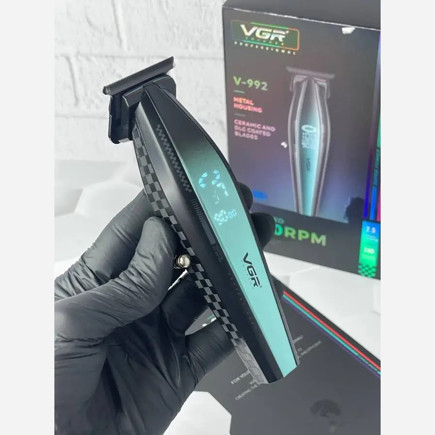 ماشین اصلاح صفر زن خط زن وی جی آر V-992شاهکاری از وی جی آر 9000 دور در دقیقه