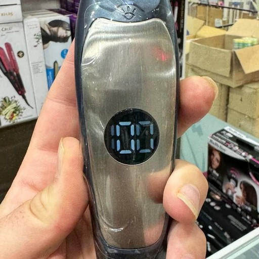 ماشین اصلاح فیلیپس مدل ph-8591 مناسب اصلاح موی سر صورت و بدن.