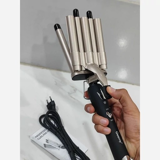 فر اس عربی(S) برند جیمی کیفیت فوق العاده عالی بسیار خوش دست لازمه ی هر خانمی تنظیم دما تا 220 درجه بسیار