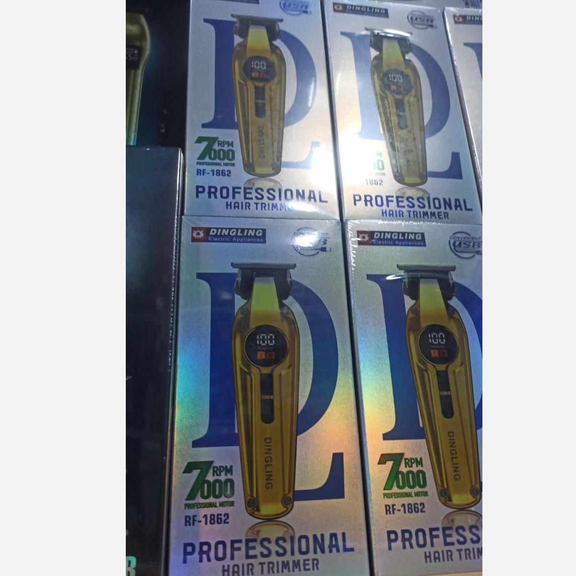 ماشین اصلاح دینگ لینگ RF1861