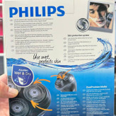 ریش تراش سه تیغ فیلیپس philips مدل AT899.