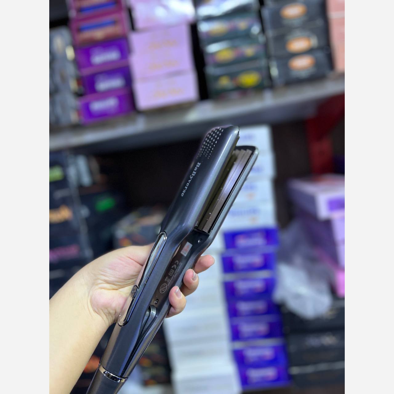 ویو مو مارک اصلی بابی ورس