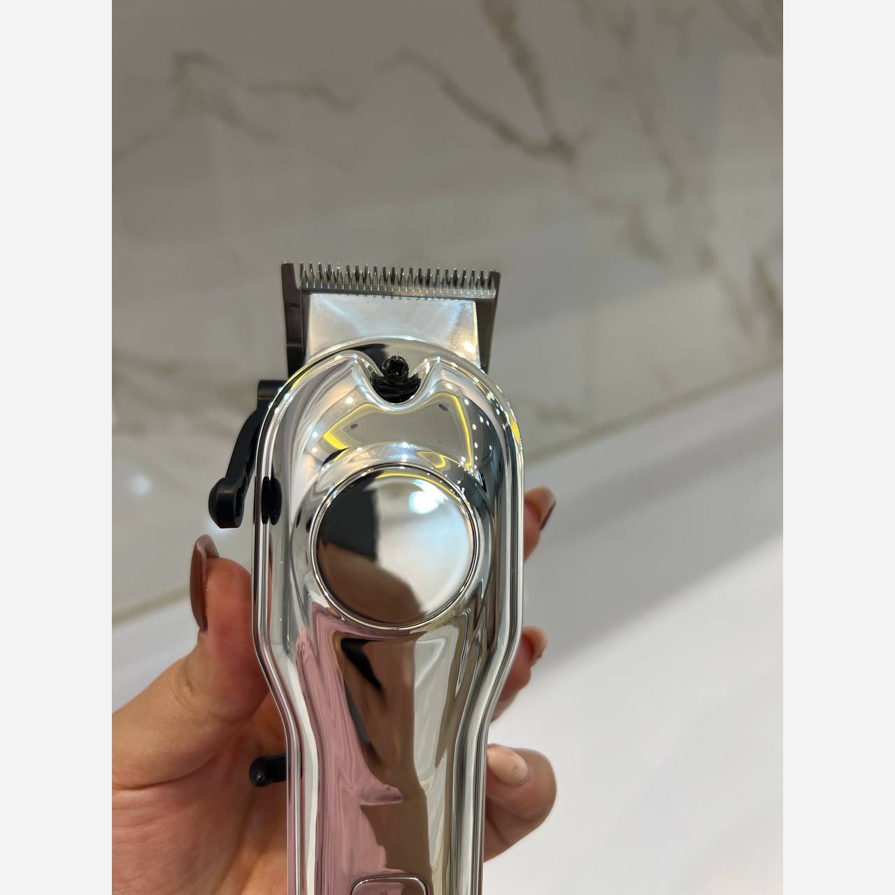 ماشین اصلاح حجم زن سر و صورت فیلیپس مدل PH-2024
