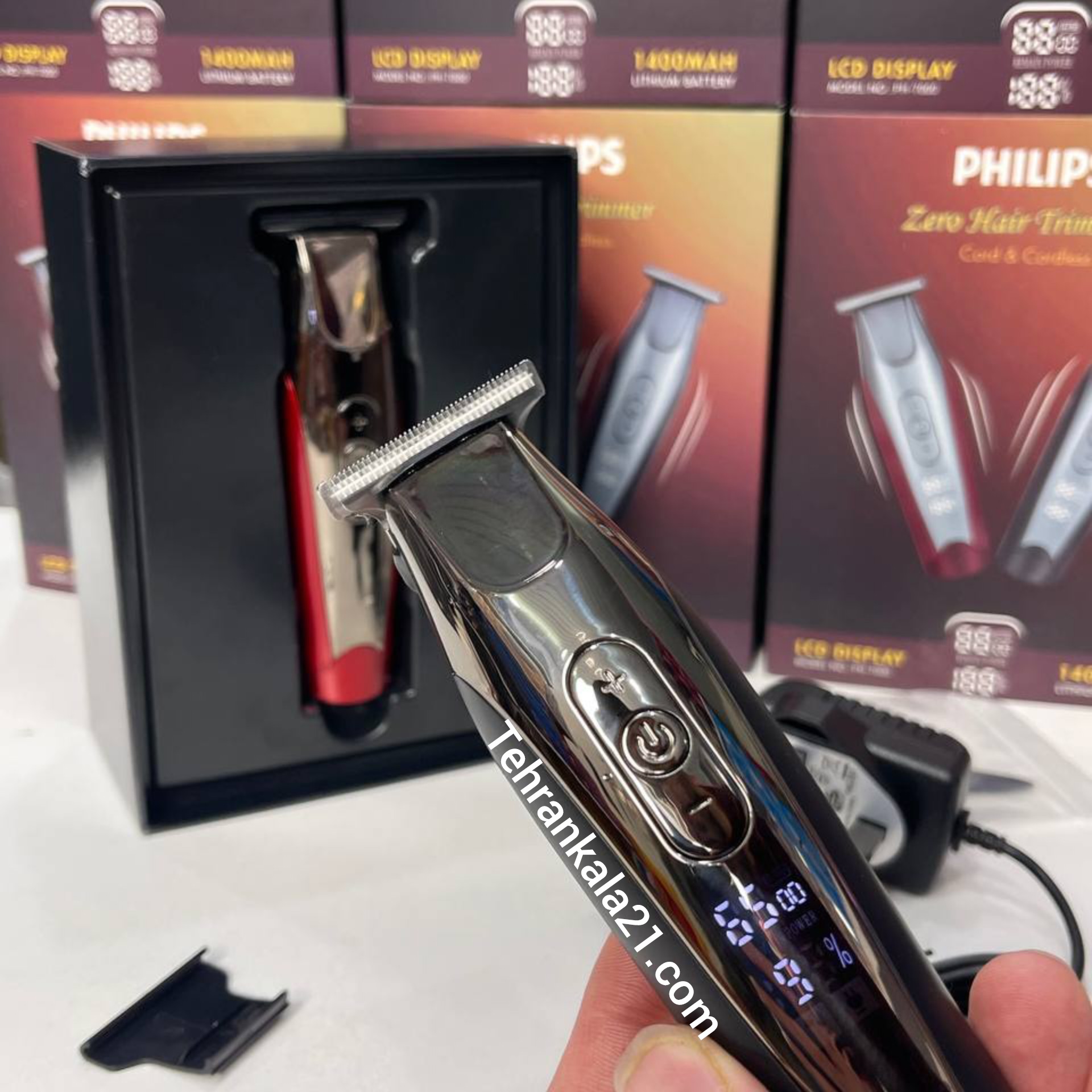 ماشین اصلاح صفر زن سر و صورت فیلیپس مدل PH-7000